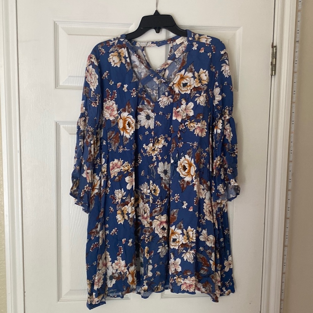 Umgee floral tunic top